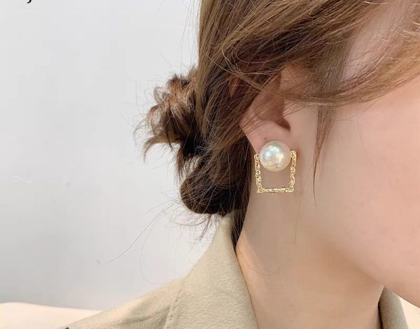 Korean Square Pearl Shape Earing