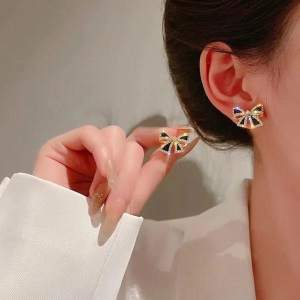 Elegant Zircon Black Bow Tie Earrings - Belladoux