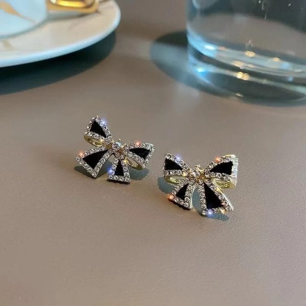 Elegant Zircon Black Bow Tie Earrings - Belladoux