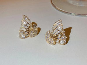 Korean Zircon And Pearl Butterfly Front Back Earrings - Belladoux