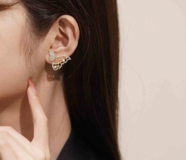 Korean Zircon And Pearl Butterfly Front Back Earrings - Belladoux