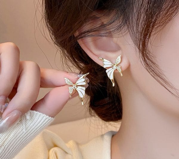 Luxury Niche Elegant Dual Tone Zircon Butterfly Stud Earrings - Belladoux